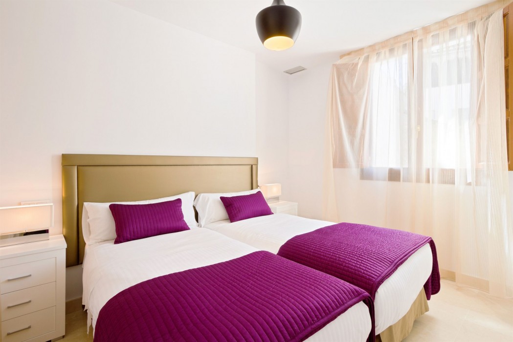 Habitat Suites Gran Via 17 35/65