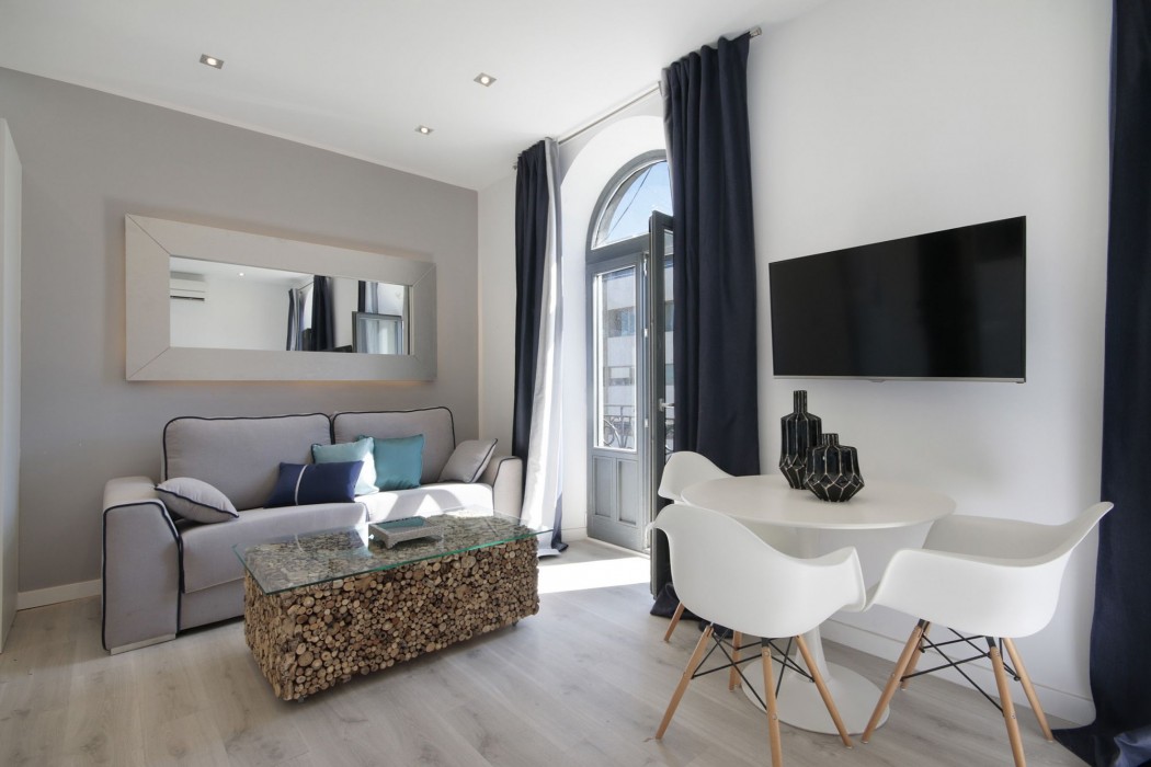 Habitat Suites Gran Via 17 20/65