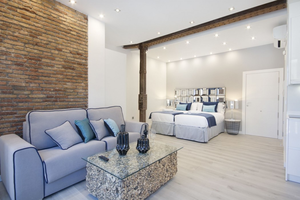 Habitat Suites Gran Via 17 17/65