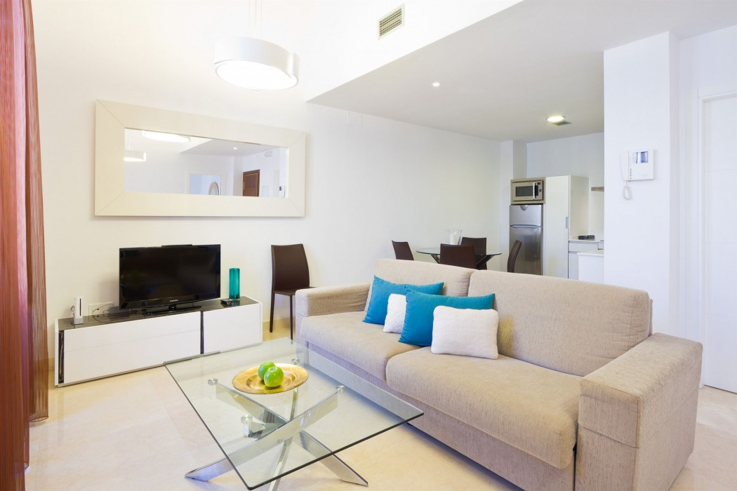 Habitat Suites Gran Via 17 32/65