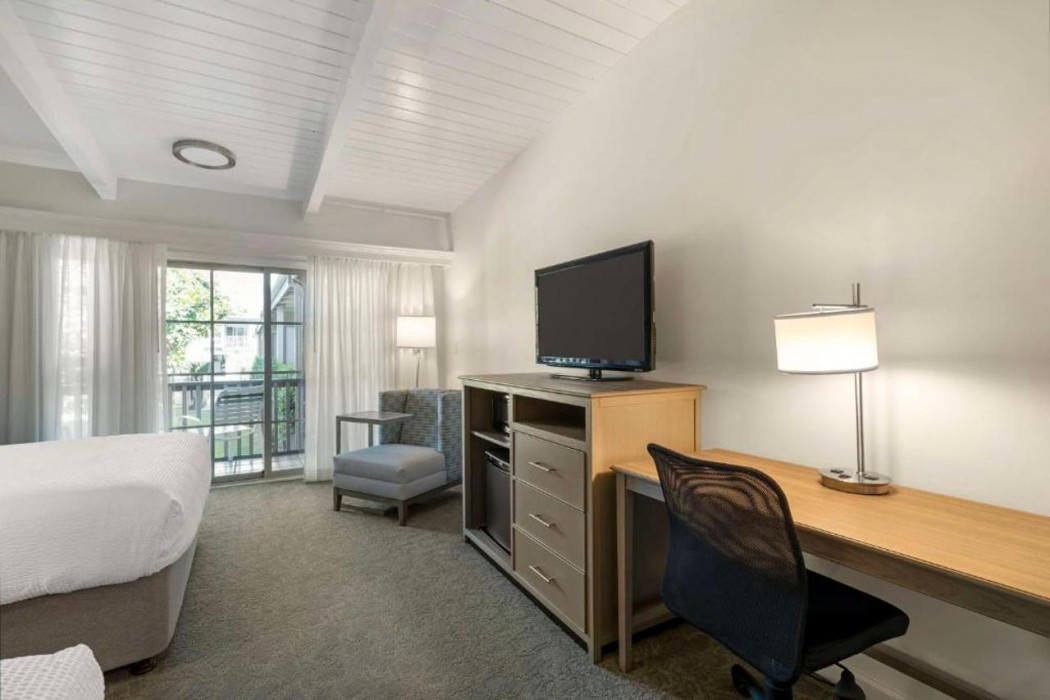 Best Western Plus Santa Barbara 8/41