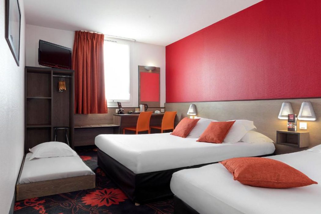 Hotel Clermont Estaing 16/40
