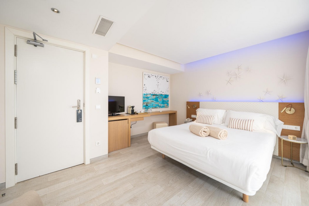 Melbeach Hotel and Spa 27/90
