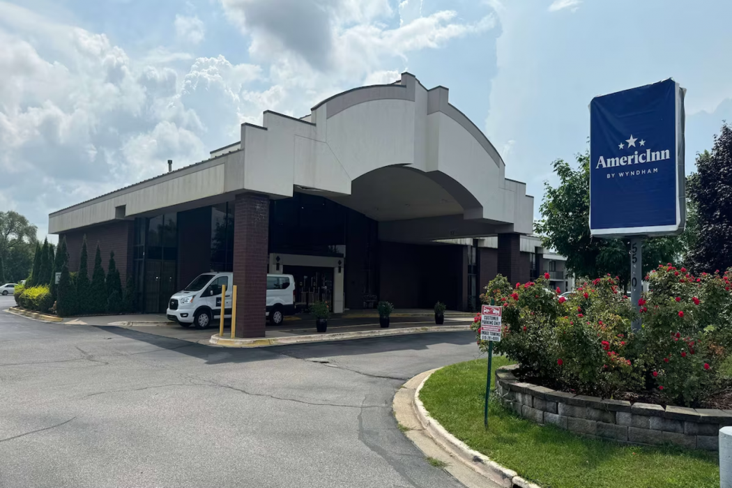 AmericInn by Wyndham Grand Rapids Airport North 2/62