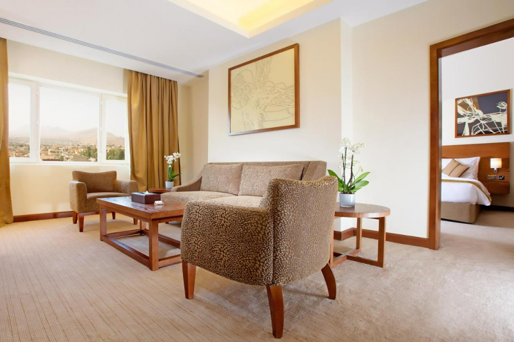Copthorne Hotel Baranan 18/60