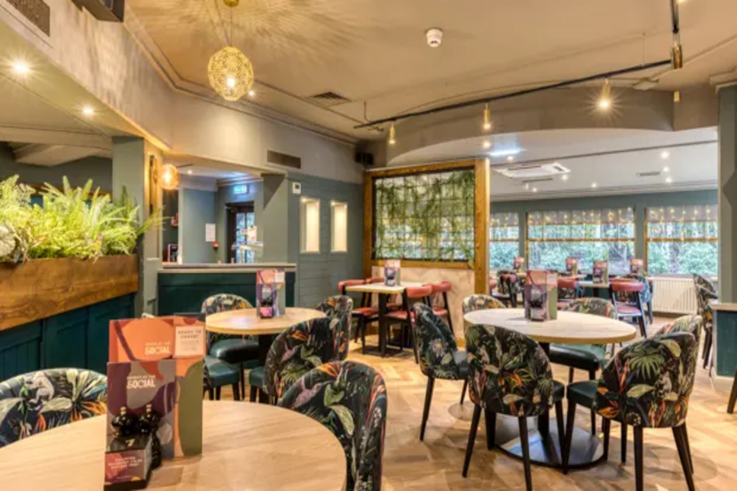 Premier Inn Glasgow Airport 24/41