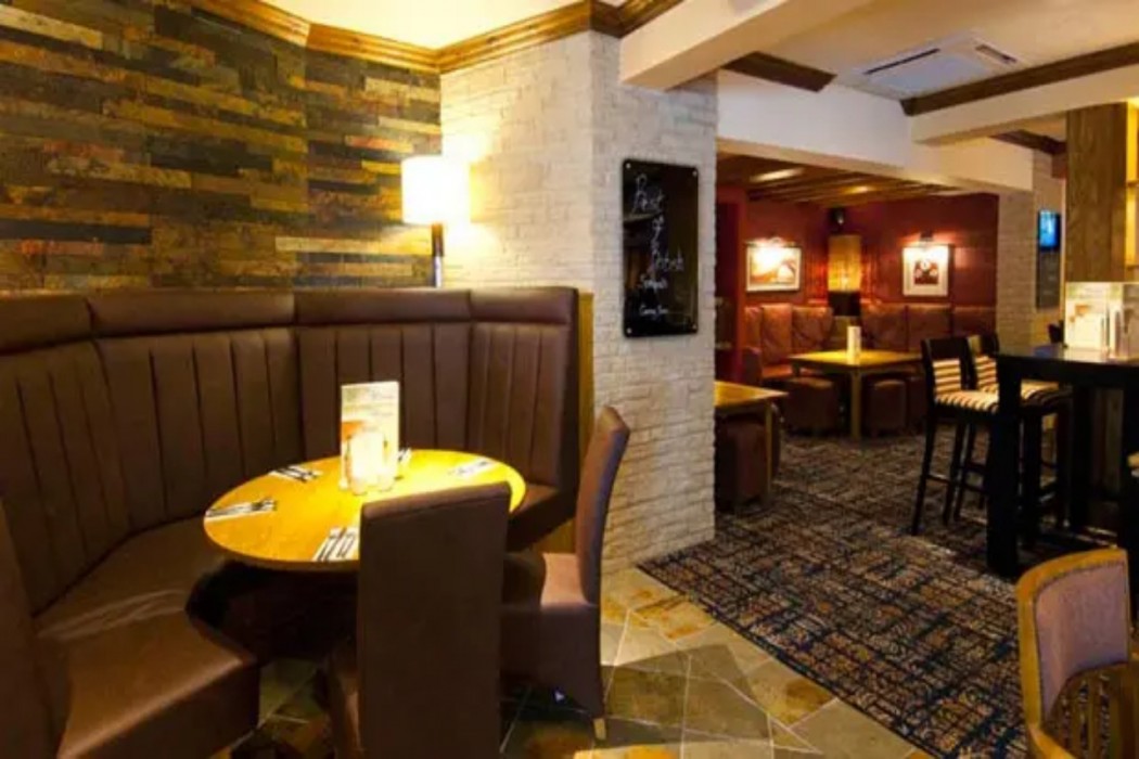 Premier Inn Newmarket Hotel 24/42