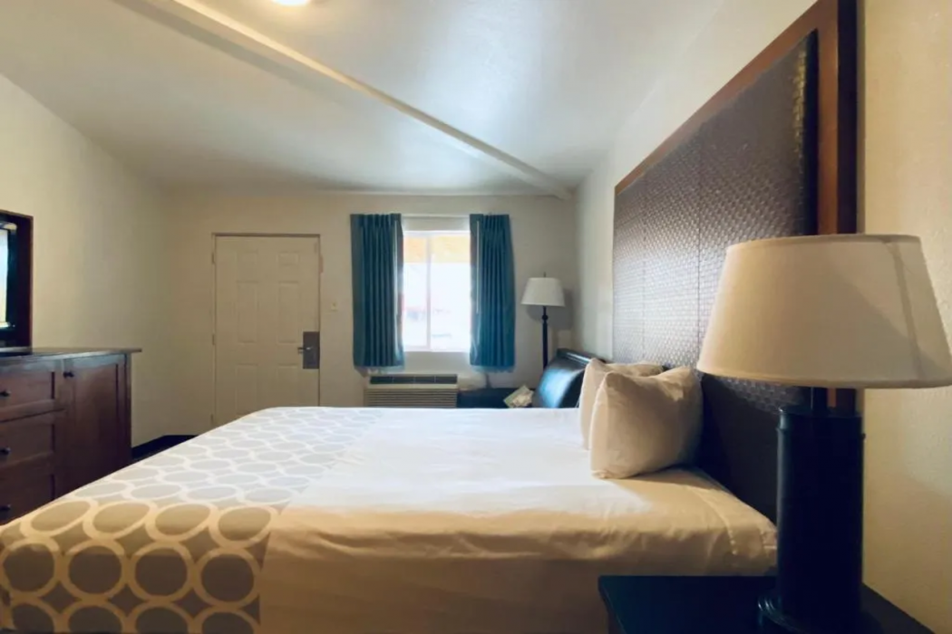 Rodeway Inn Old Town Scottsdale 8/21