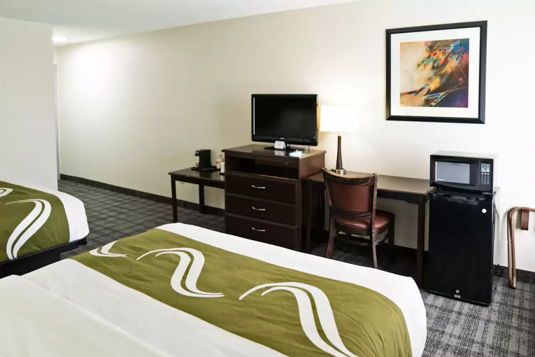 Quality Inn Seymour I-65, IN 12/31