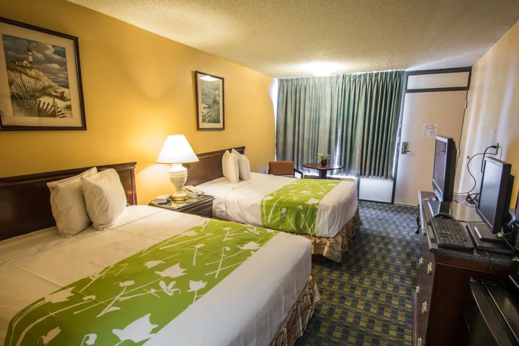 Green Palms Extended Stay 6/23