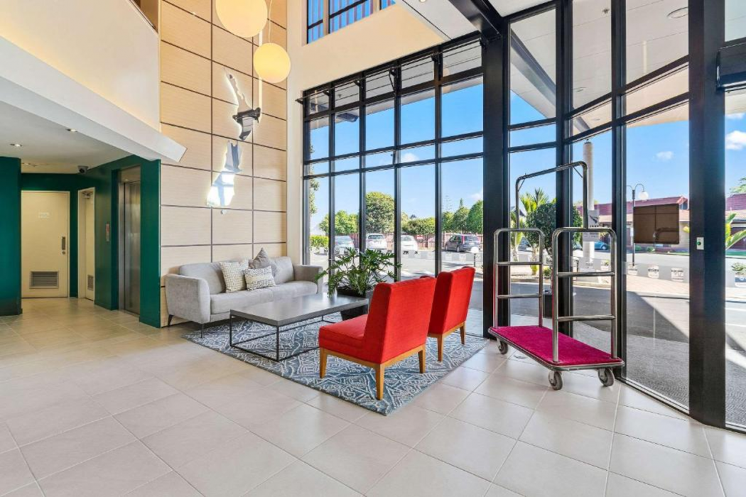 Quality Hotel Lincoln Green 6/42
