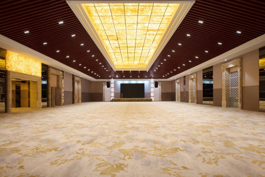 Wyndham Panbil Batam 64/105