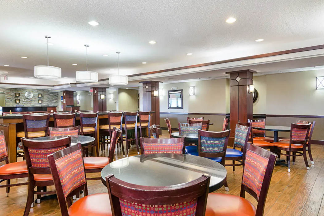 Comfort Inn & Suites Hutchinson KS 19/27