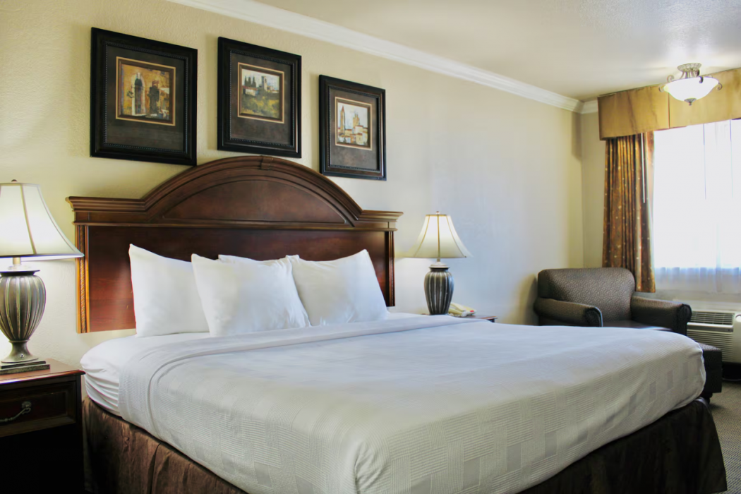Baymont by Wyndham McAlester Hwy 69 9/16