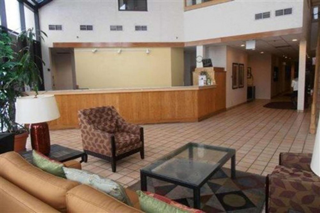 Quality Inn & Suites Fort Collins East photo4