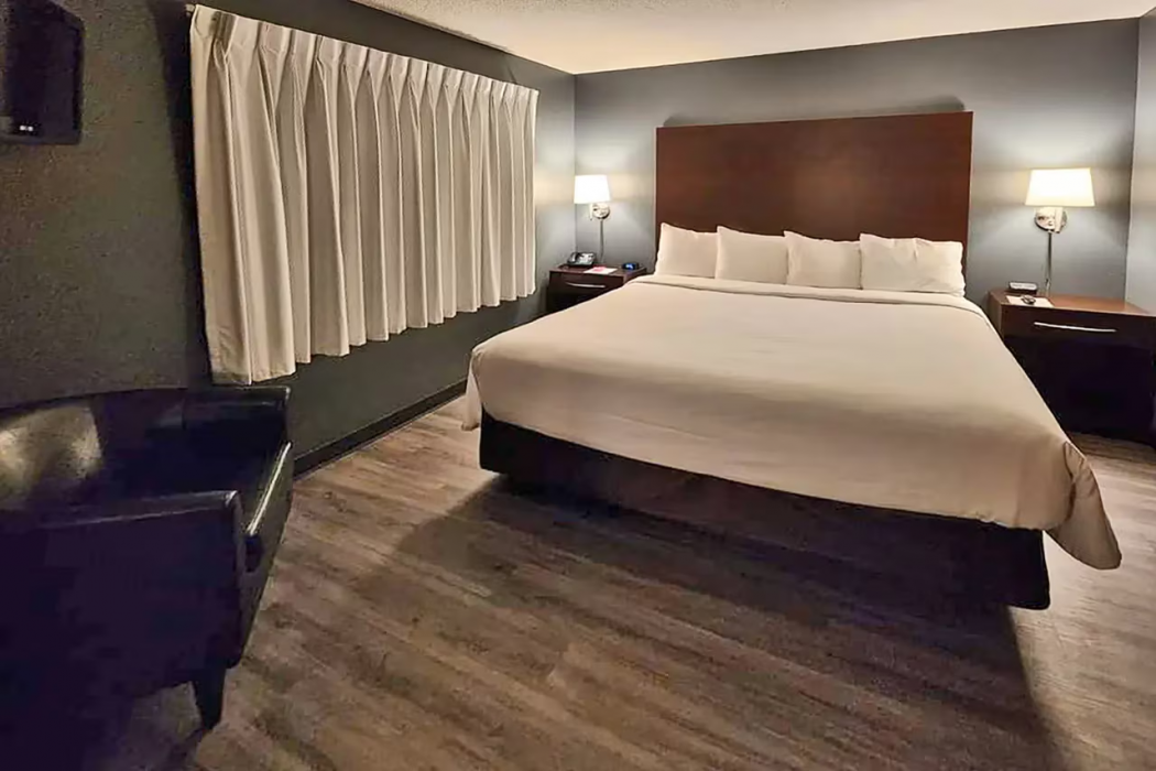 Park Inn by Radisson Ortonville MN 5/19
