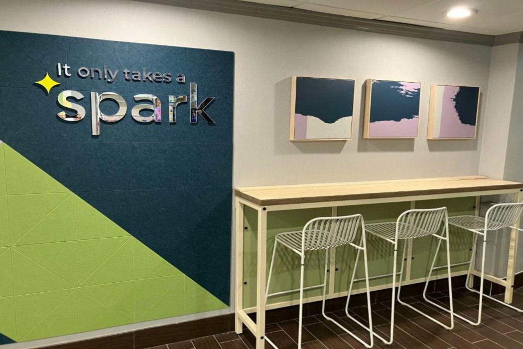 Spark by Hilton Clarks Summit 12/24