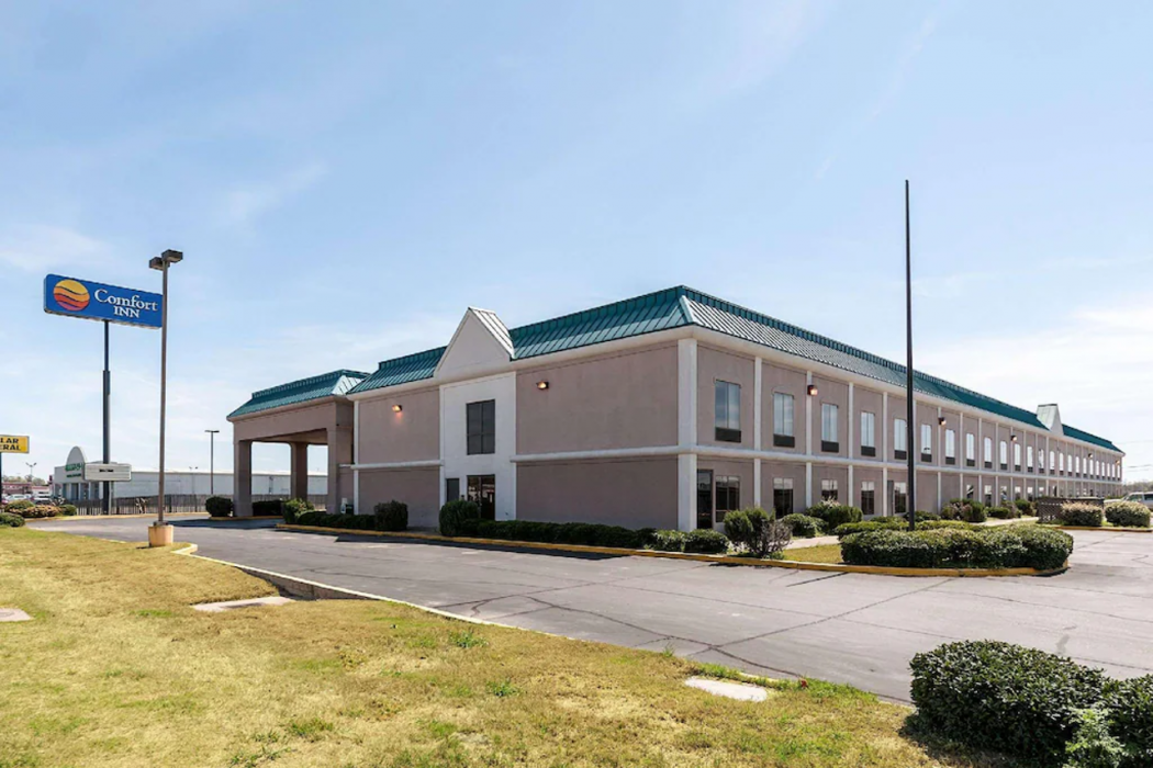 Quality Inn Clarksdale MS 1/24
