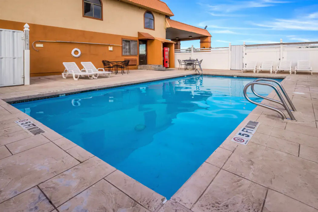Quality Inn Clovis 19/27