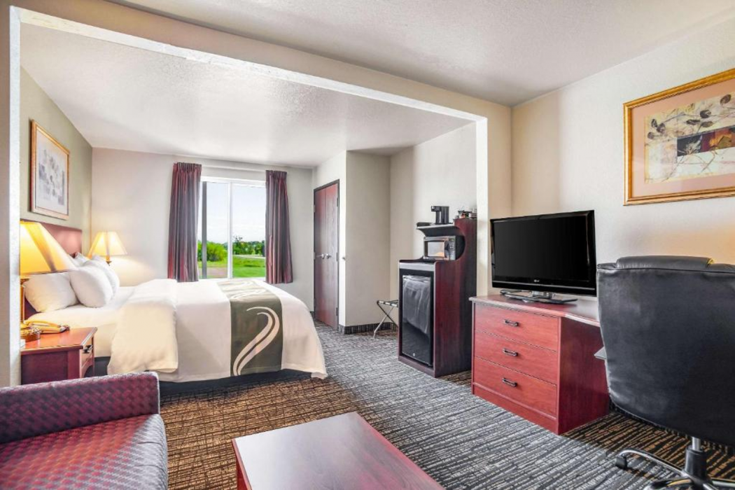 Quality Inn Parsons North 9/18