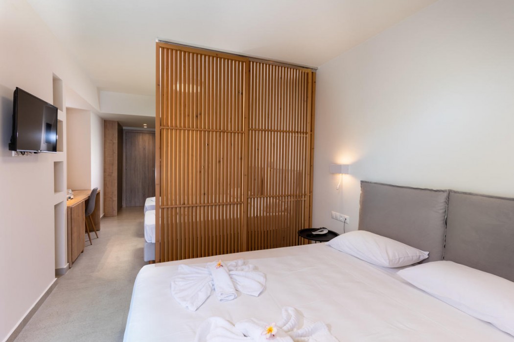 Kathrin Beach Hotel 37/95