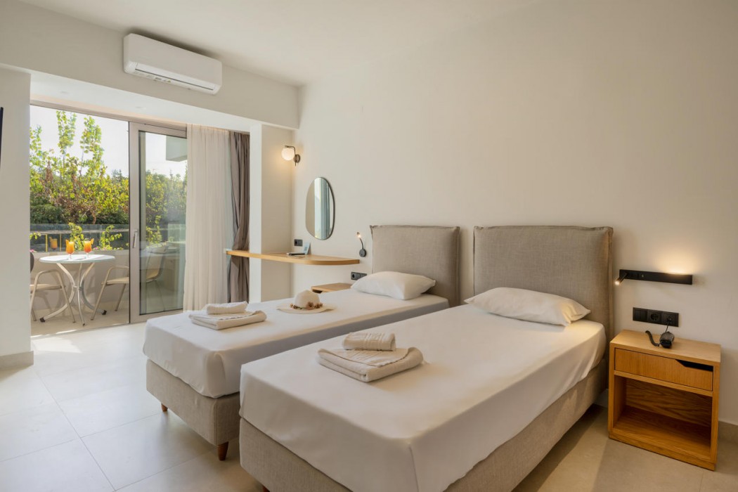 Kathrin Beach Hotel 40/95