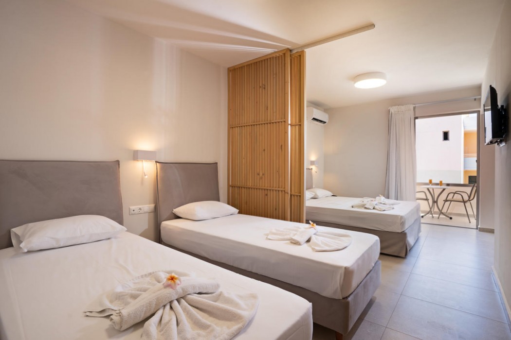 Kathrin Beach Hotel 31/95