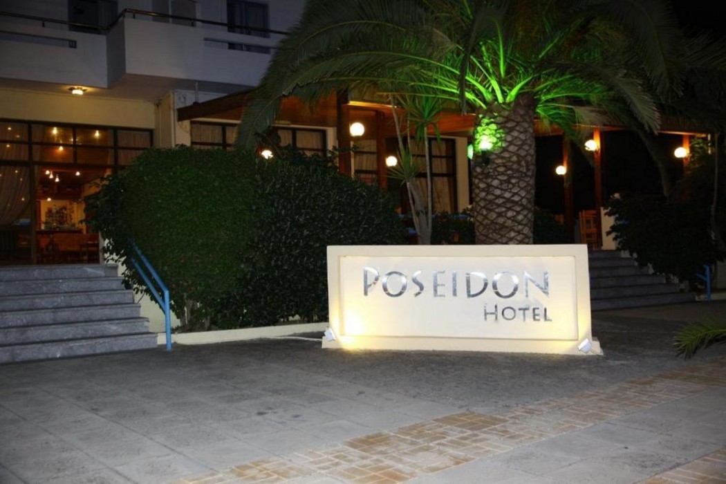 Poseidon Hotel 12/35