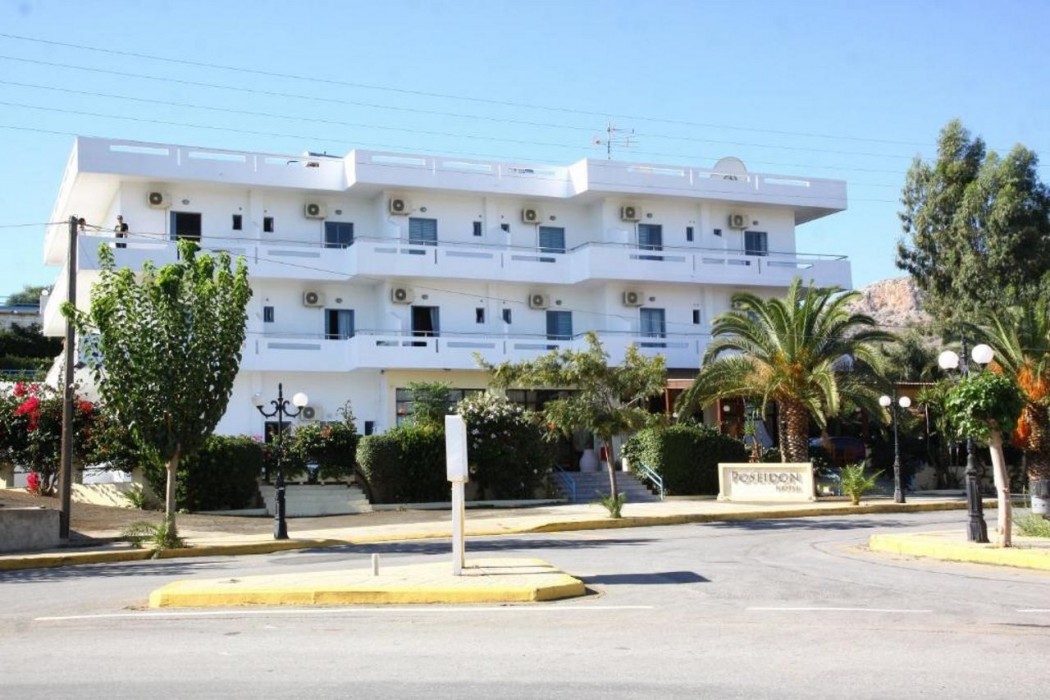 Poseidon Hotel 17/35