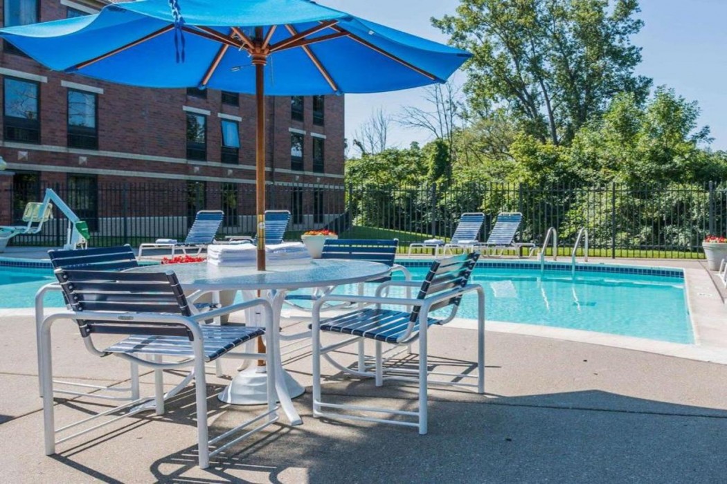 Quality Inn Auburn Hills - Detroit North 22/43
