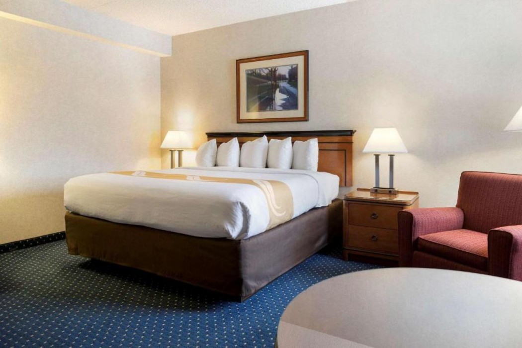 Quality Inn Auburn Hills - Detroit North 12/43