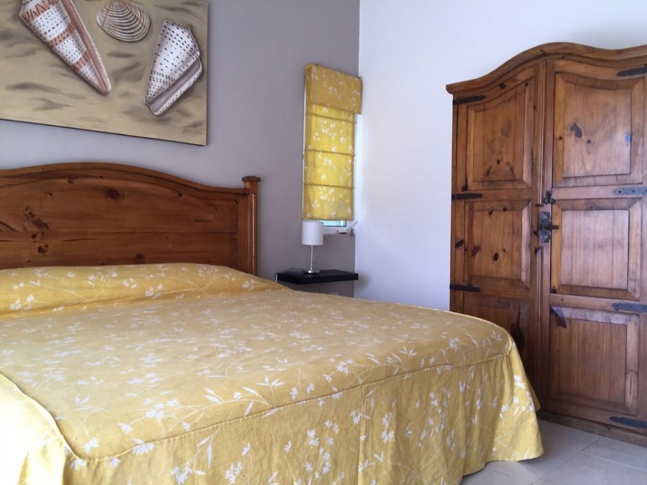 DOLCE VITA CARIBE B&B 12/51