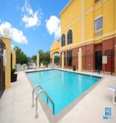 Hondo Inn Hotel 10/21