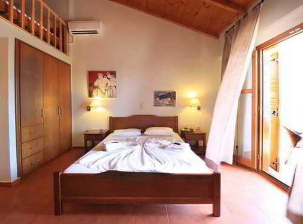 XENIOS APARTMENTS 6/8