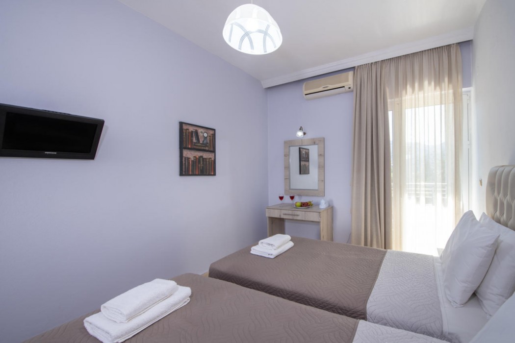 Labyrinth Hotel 21/50
