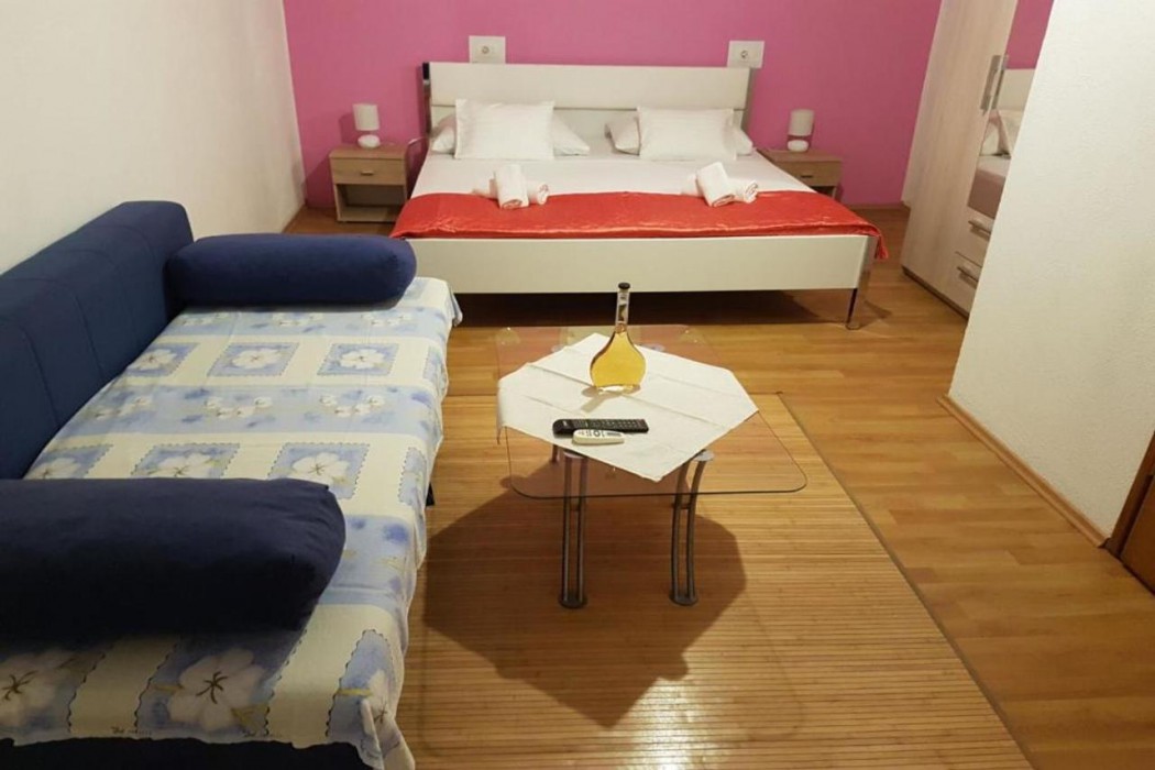 Villa Angela 30/80