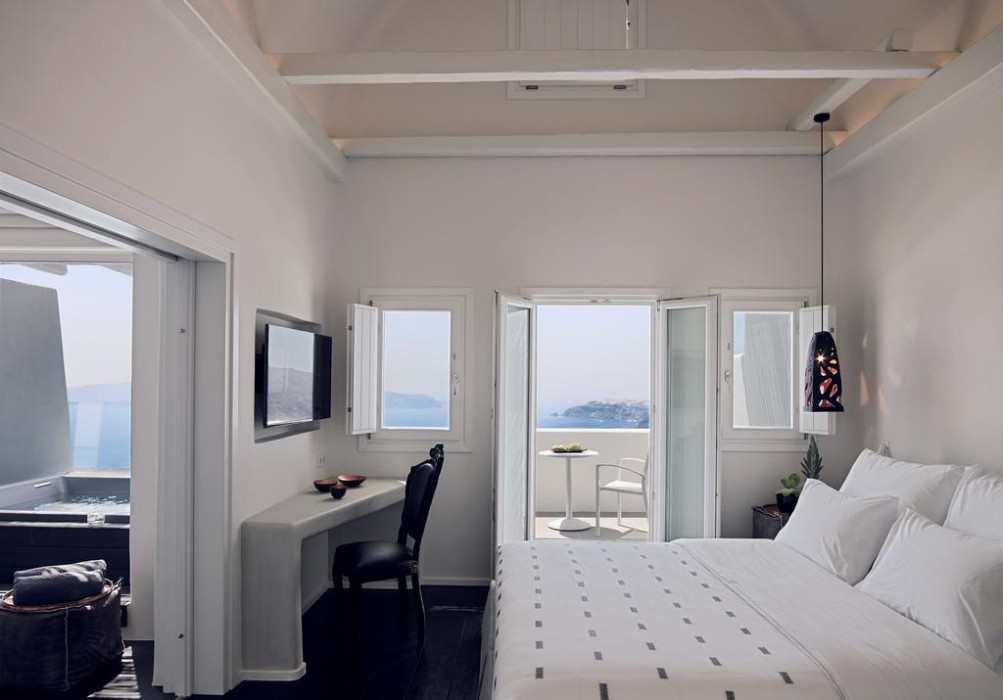 CAVO TAGOO SANTORINI 7/18