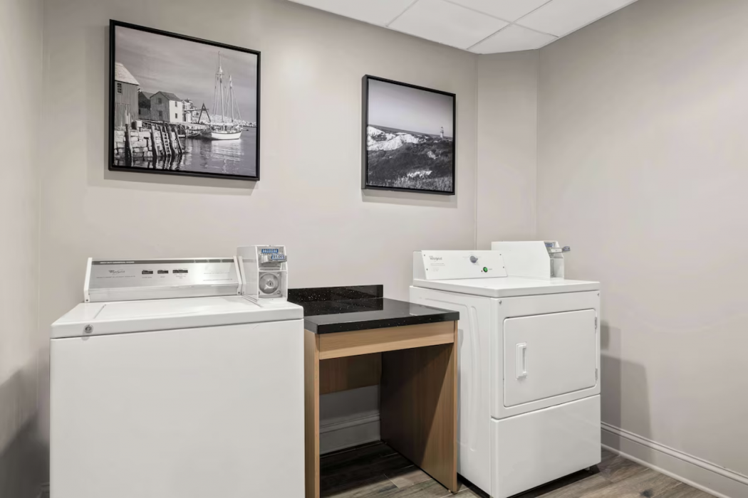 Best Western Dartmouth-New Bedford 28/42