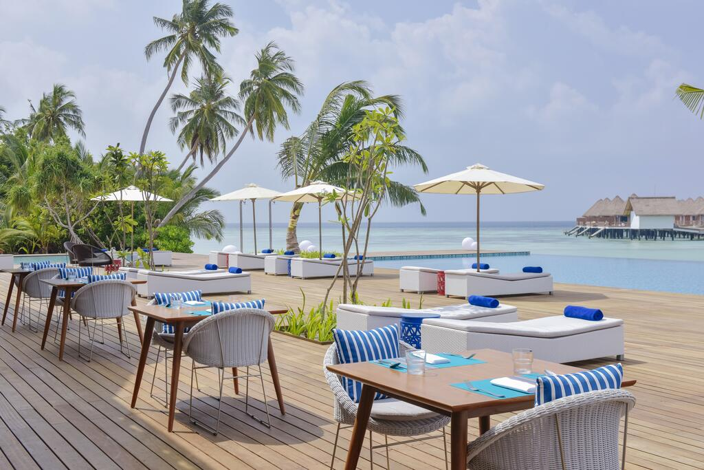 Mercure Maldives Kooddoo Resort 37/73
