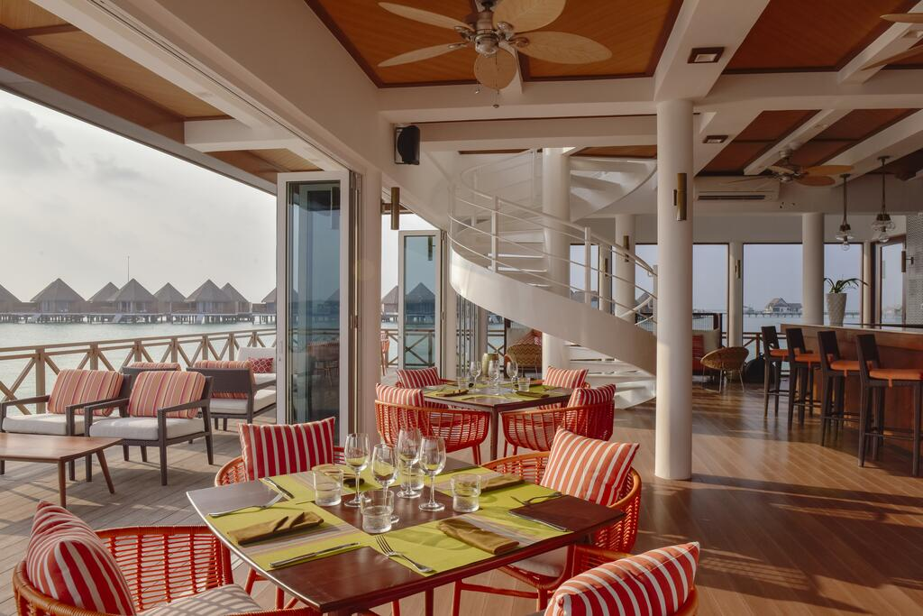 Mercure Maldives Kooddoo Resort 29/73