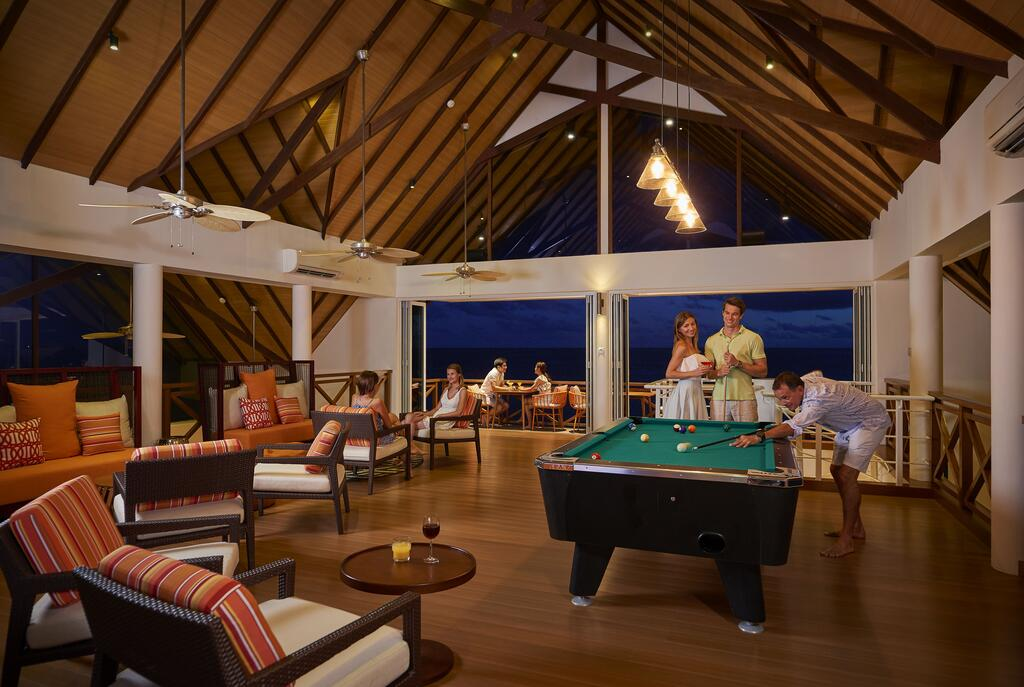 Mercure Maldives Kooddoo Resort 35/73