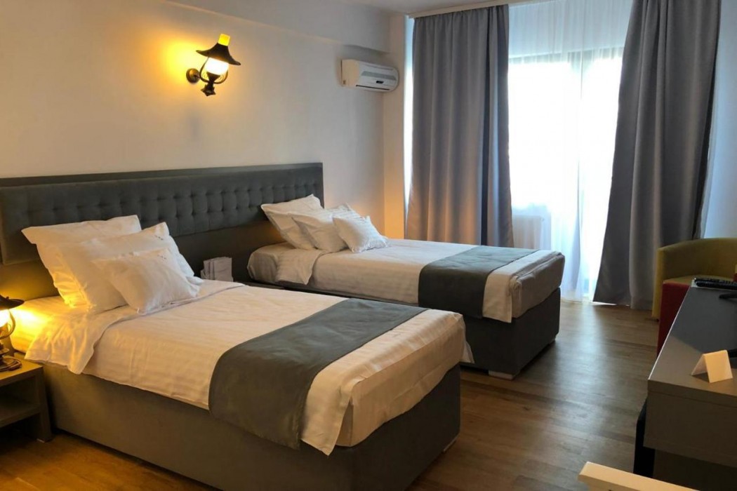 Ambra Boutique Hotel And Bistro 12/68