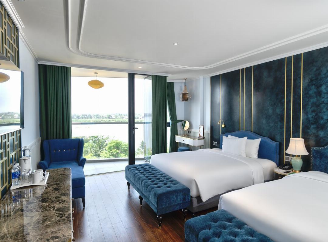 Premier Junior Suite River View