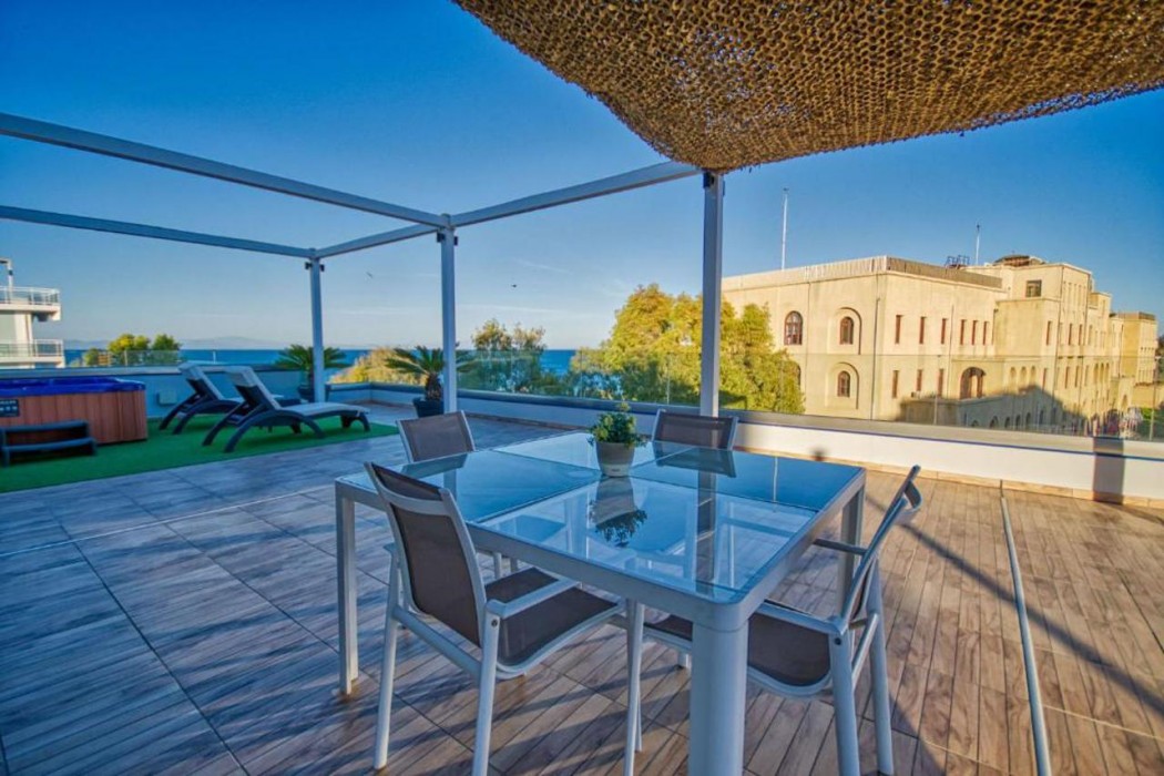 Island Boutique Hotel 37/58