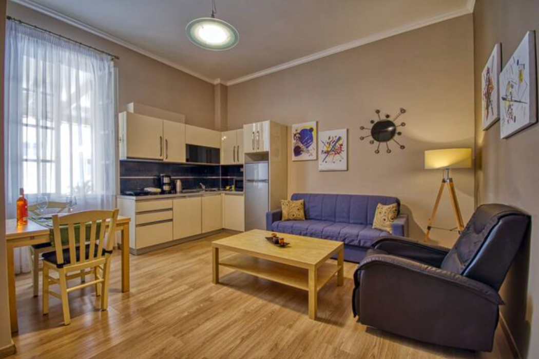 Island Boutique Hotel 40/58
