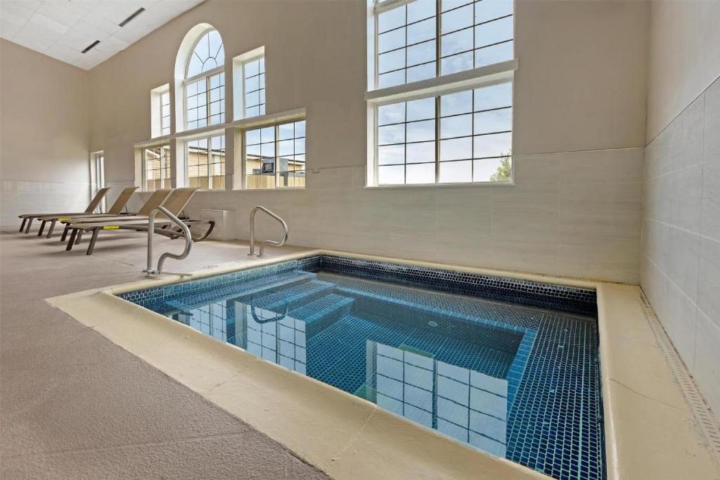 Best Western Cooperstown Inn & Suites 39/54