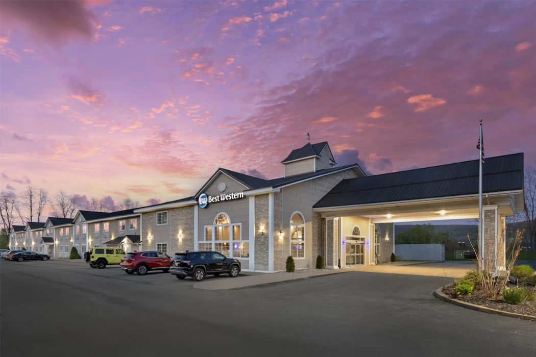 Best Western Cooperstown Inn & Suites 4/54