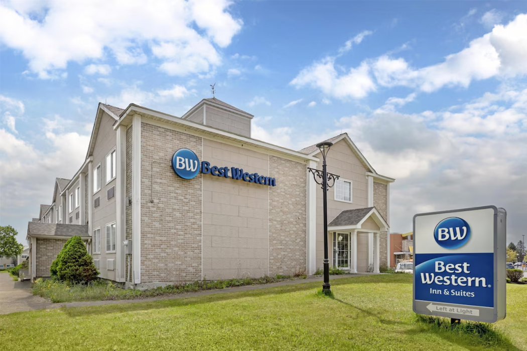 Best Western Cooperstown Inn & Suites 1/54