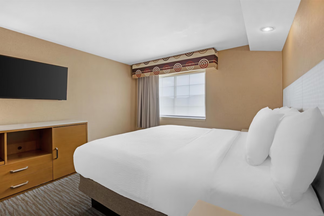 Best Western Cooperstown Inn & Suites 15/54