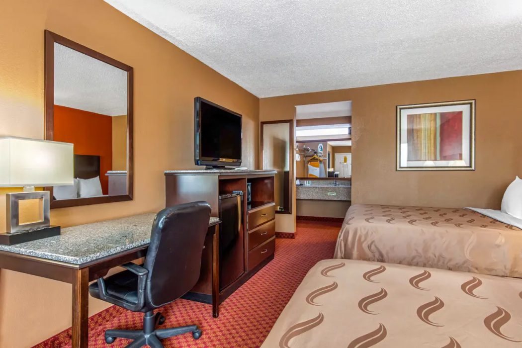 Quality Inn Kingston Springs, TN 16/39